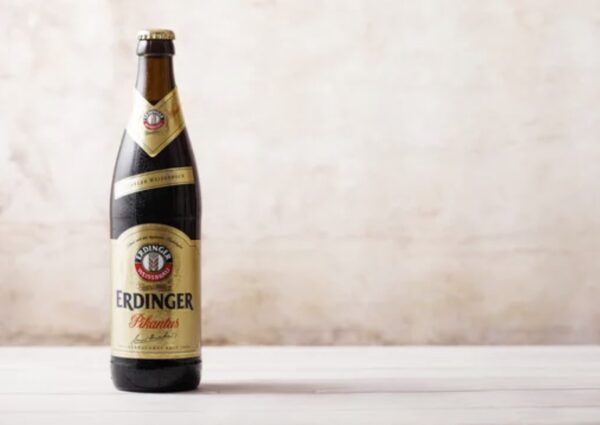 Erdinger Weissbier Dunkel - Image 3